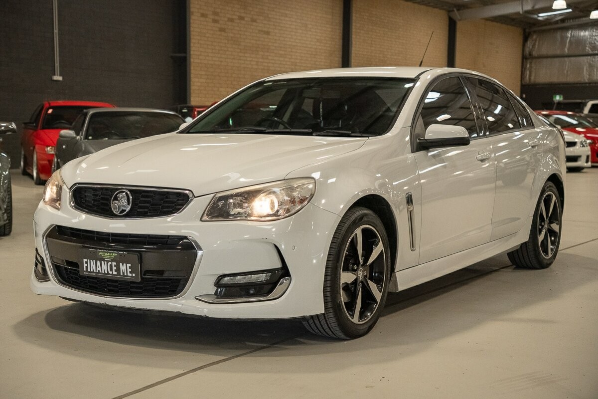 Holden Ute image 4