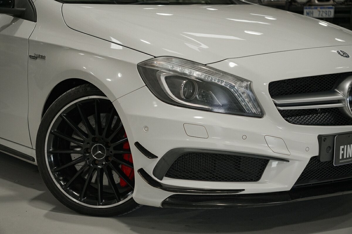 Mercedes Benz A-class image 2