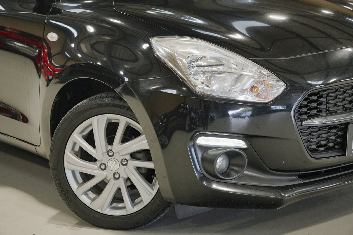 Suzuki Swift image 2