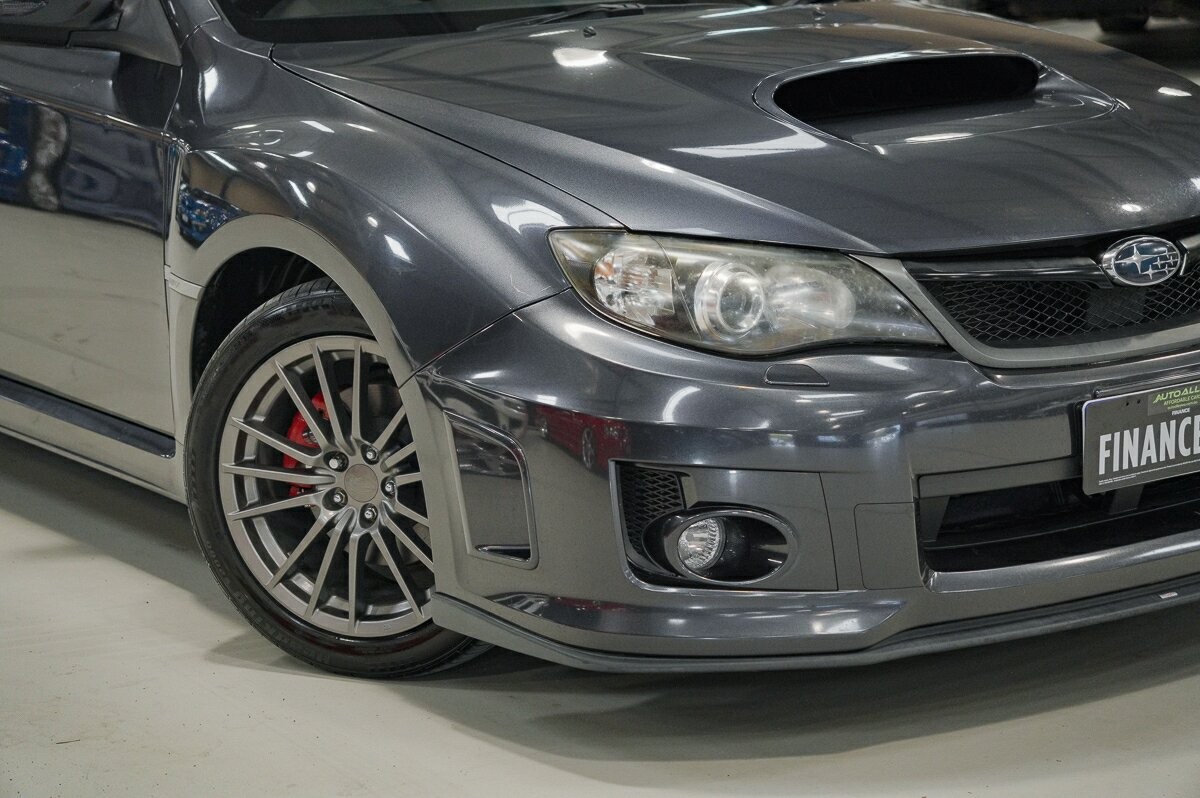 Subaru Impreza image 2