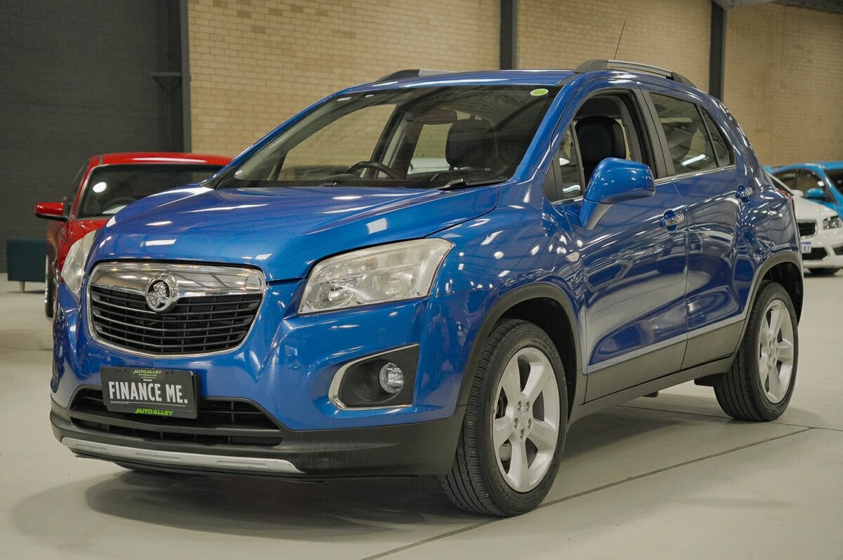Holden Trax image 4