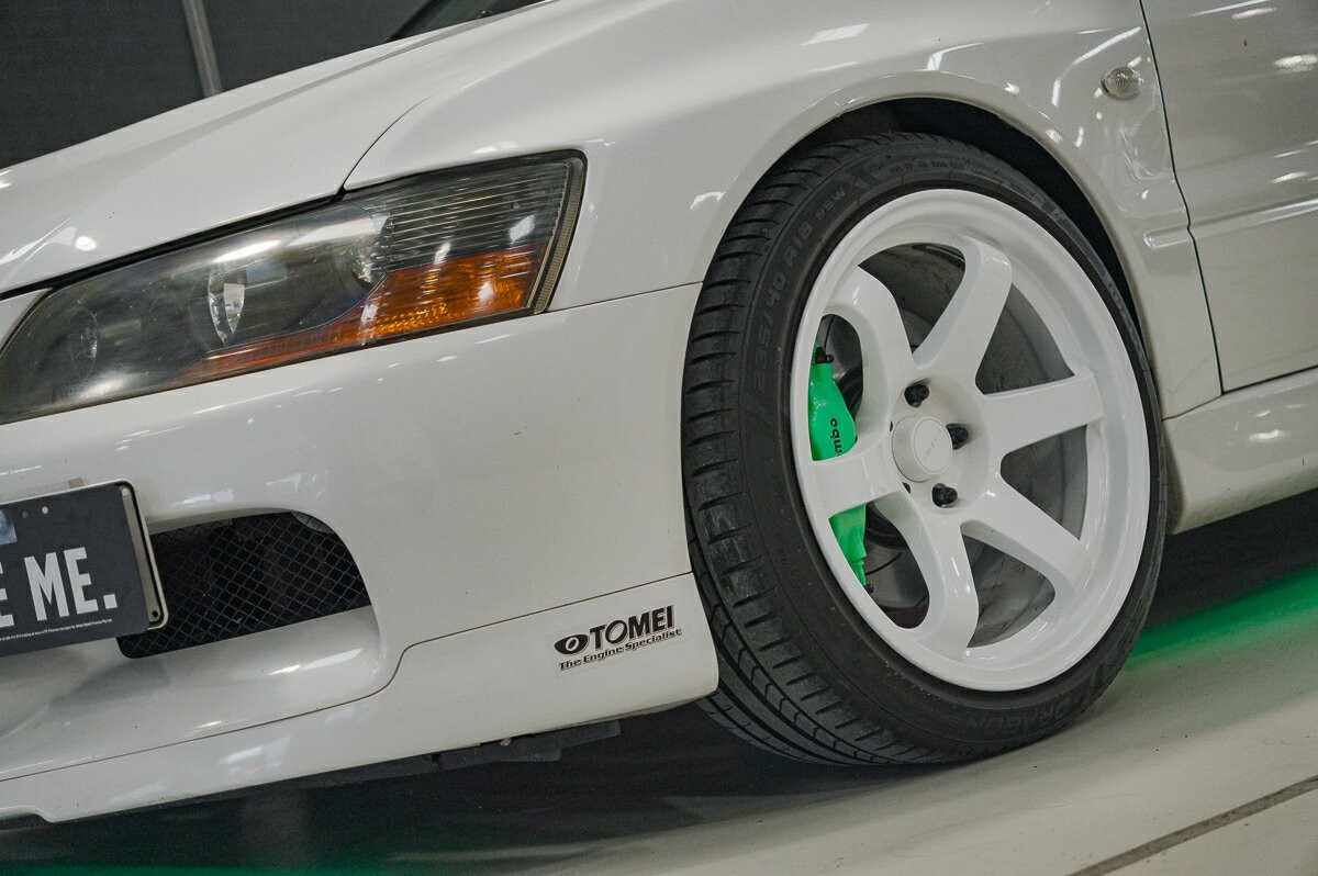 Mitsubishi Lancer image 4