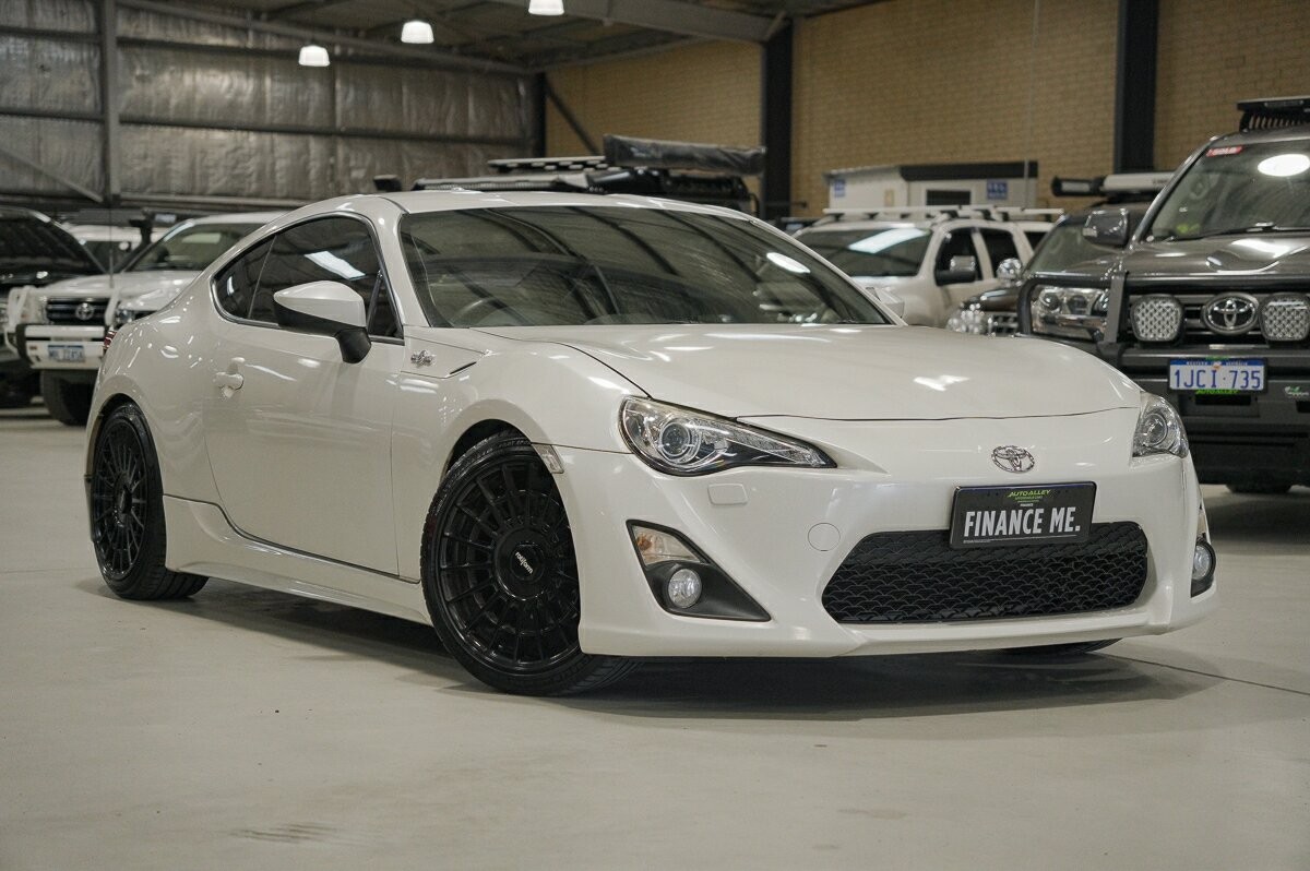 Toyota 86 image 1
