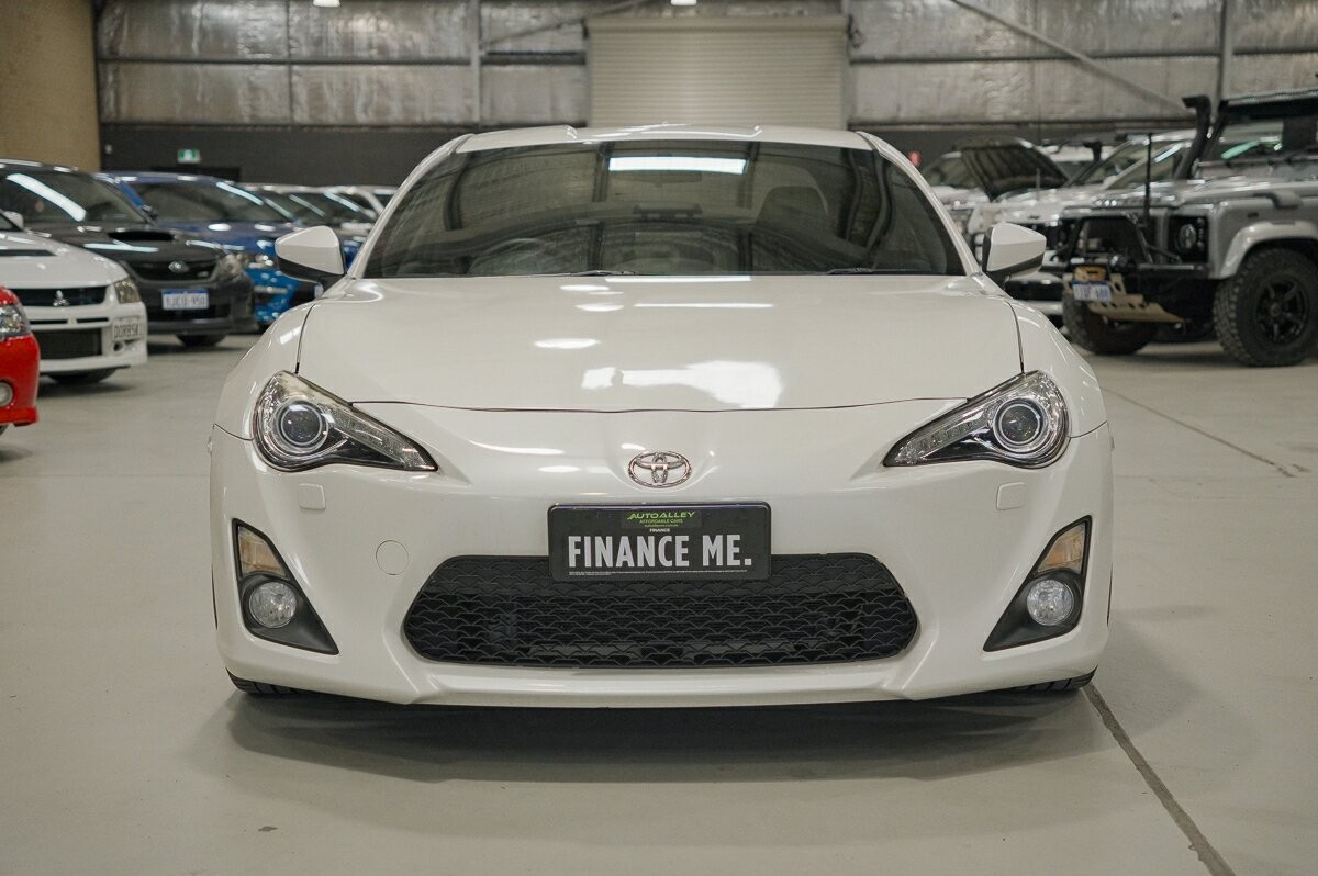 Toyota 86 image 3